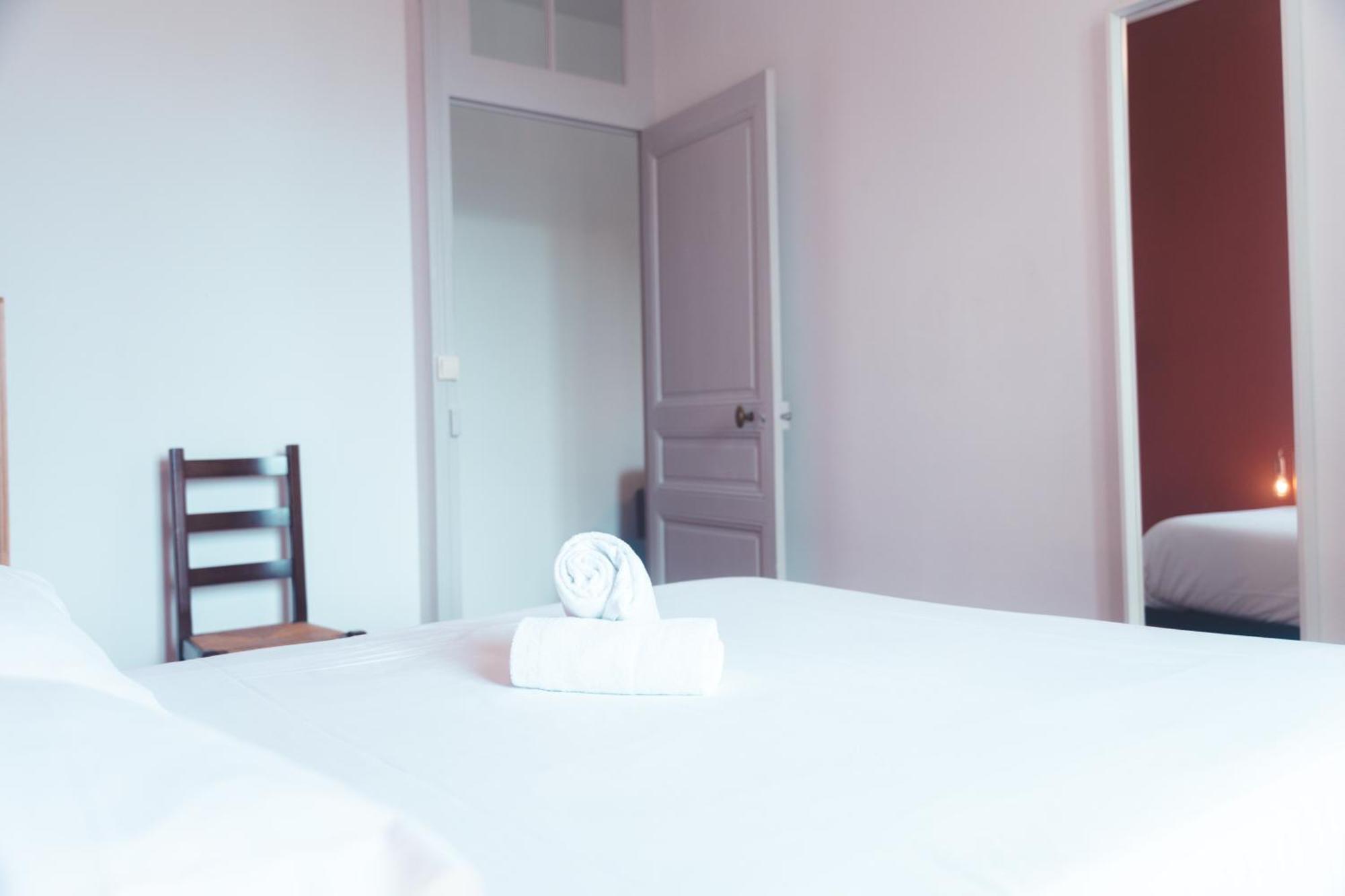 Le Ronsardien - Appartement Calme Et Confortable Tours Exterior foto